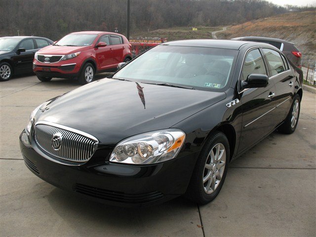 Buick Lucerne 2008 photo 2