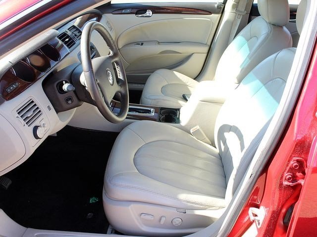 Buick Lucerne 2008 photo 3