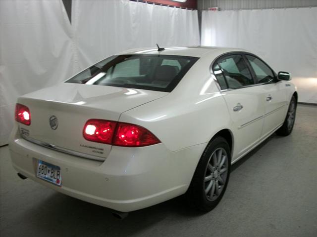 Buick Lucerne 2008 photo 1