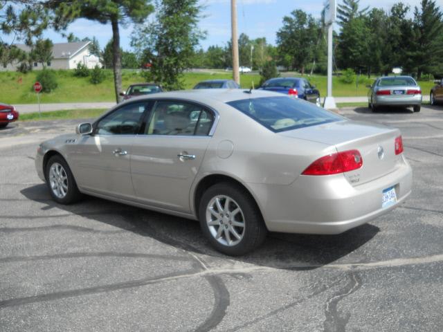 Buick Lucerne 2008 photo 2