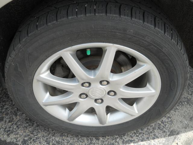 Buick Lucerne 2008 photo 3