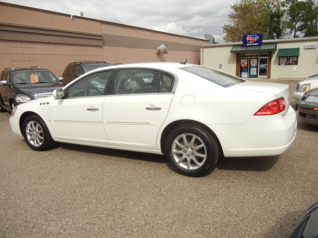 Buick Lucerne 2008 photo 2