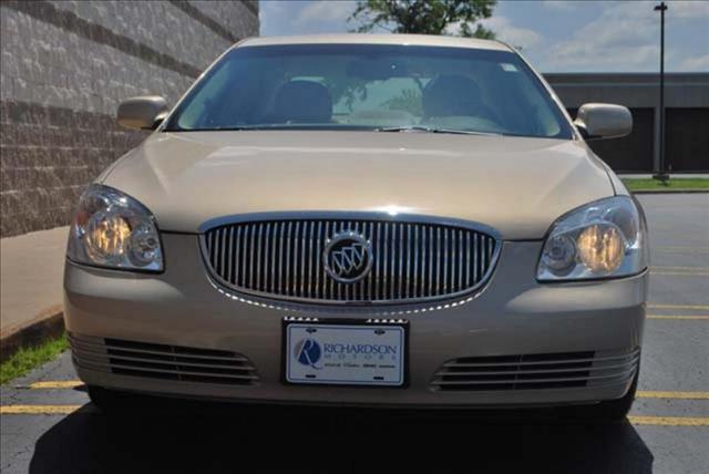 Buick Lucerne 2008 photo 3