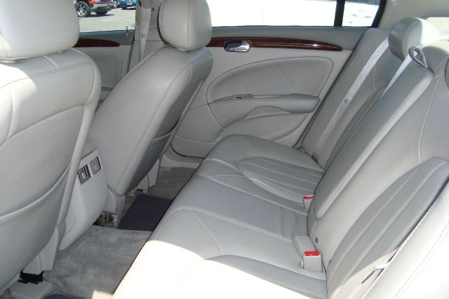 Buick Lucerne 2008 photo 4