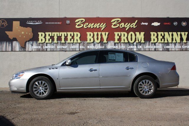 Buick Lucerne 2008 photo 2