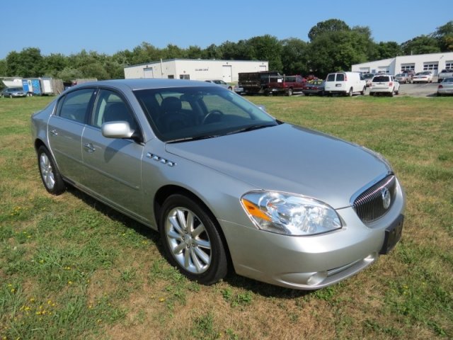 Buick Lucerne GL Sedan 4D Unspecified