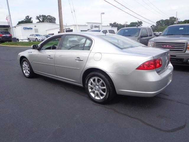 Buick Lucerne 2008 photo 2