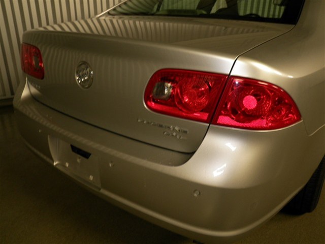 Buick Lucerne 2008 photo 2