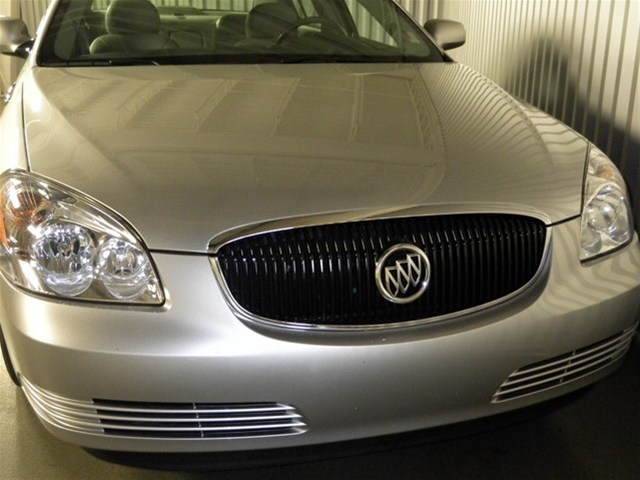 Buick Lucerne 2008 photo 3