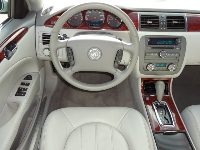 Buick Lucerne 2008 photo 4