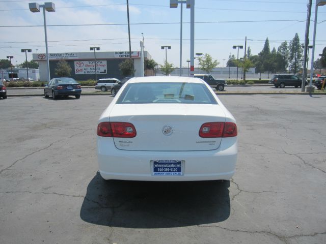 Buick Lucerne 2008 photo 3