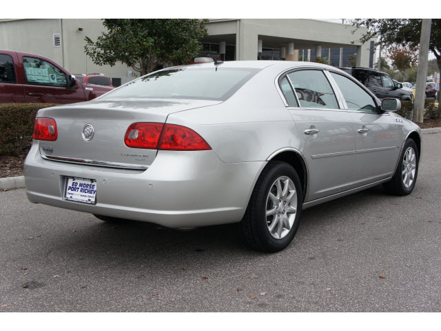 Buick Lucerne 2008 photo 2