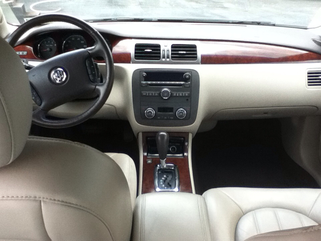 Buick Lucerne 2008 photo 1