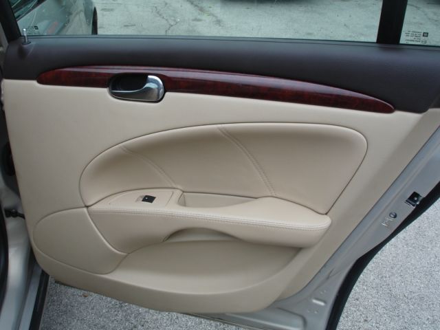 Buick Lucerne 2009 photo 32