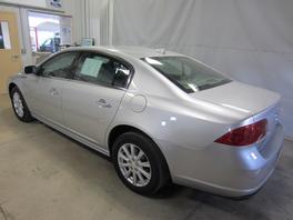 Buick Lucerne 2010 photo 1