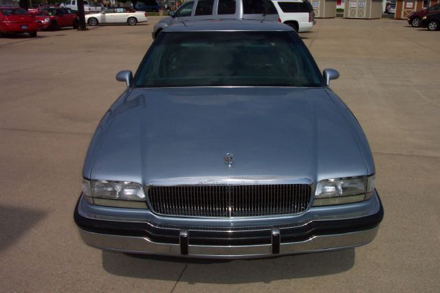 Buick Park Avenue 1994 photo 23