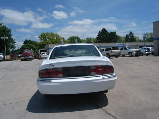 Buick Park Avenue 1998 photo 3