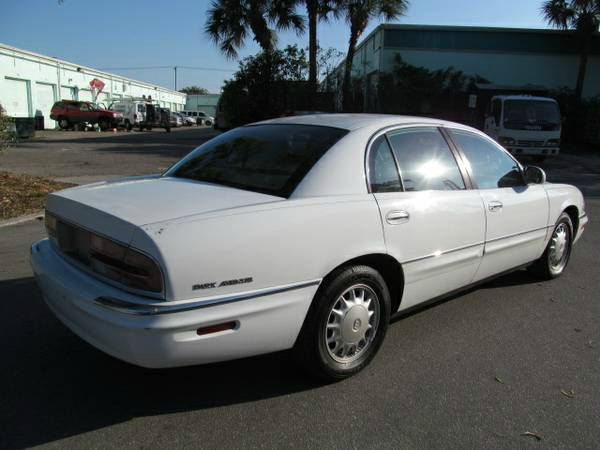 Buick Park Avenue 1998 photo 1