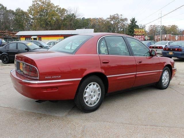 Buick Park Avenue 1998 photo 2