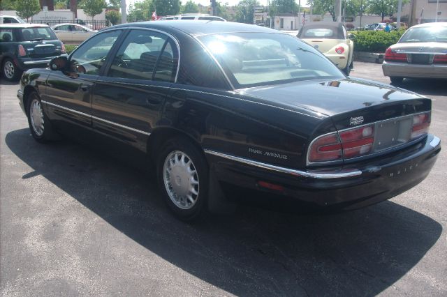 Buick Park Avenue 1998 photo 8