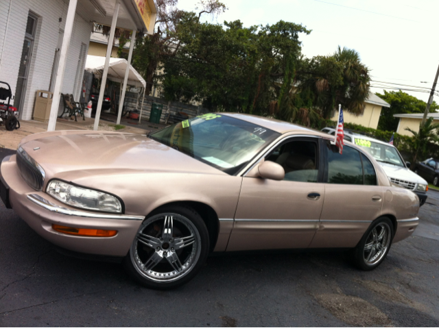 Buick Park Avenue 1999 photo 2