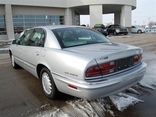 Buick Park Avenue 1999 photo 1