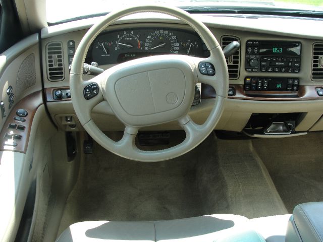 Buick Park Avenue Unknown Sedan