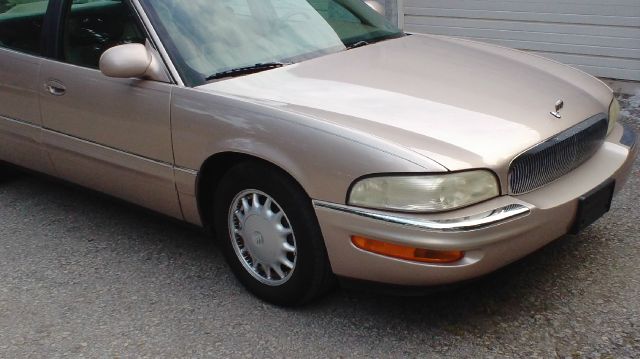 Buick Park Avenue 1999 photo 3