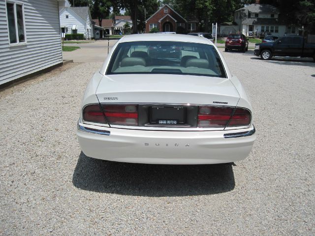 Buick Park Avenue 2000 photo 12