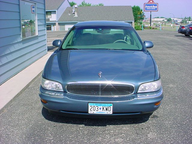 Buick Park Avenue 2000 photo 1