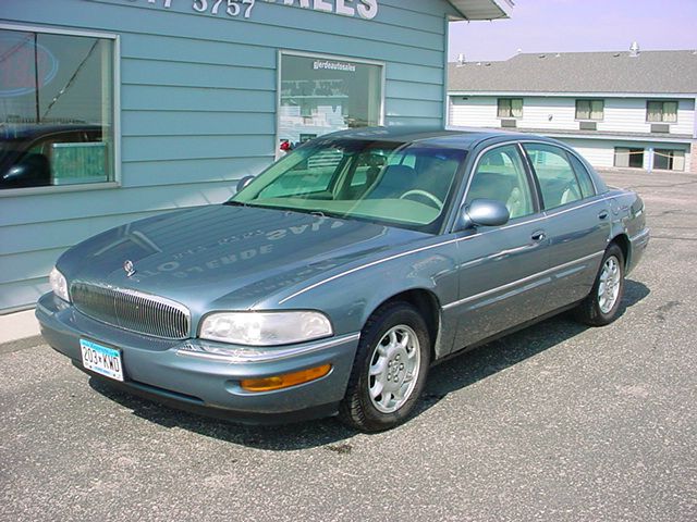 Buick Park Avenue 2000 photo 3