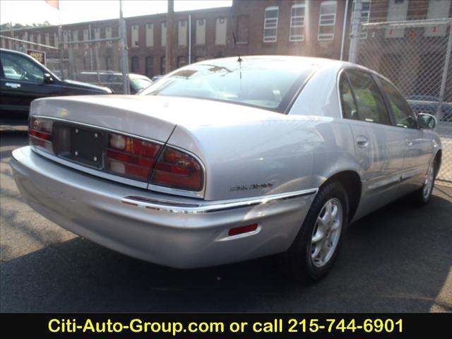 Buick Park Avenue 2001 photo 2