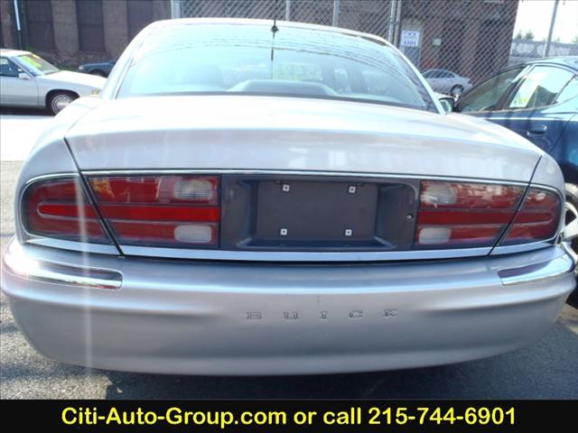 Buick Park Avenue 2001 photo 3