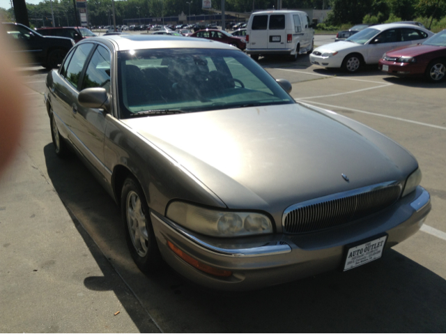 Buick Park Avenue 2001 photo 2