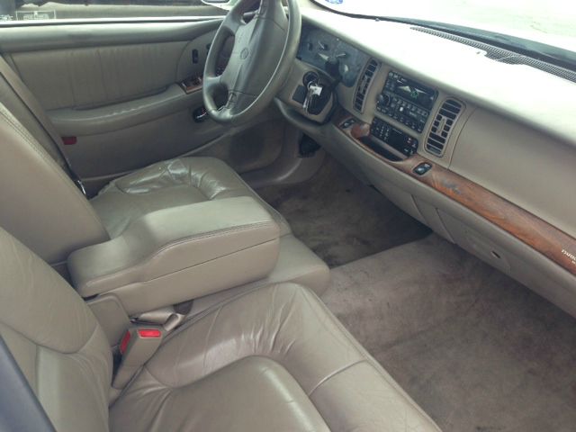 Buick Park Avenue 2001 photo 1