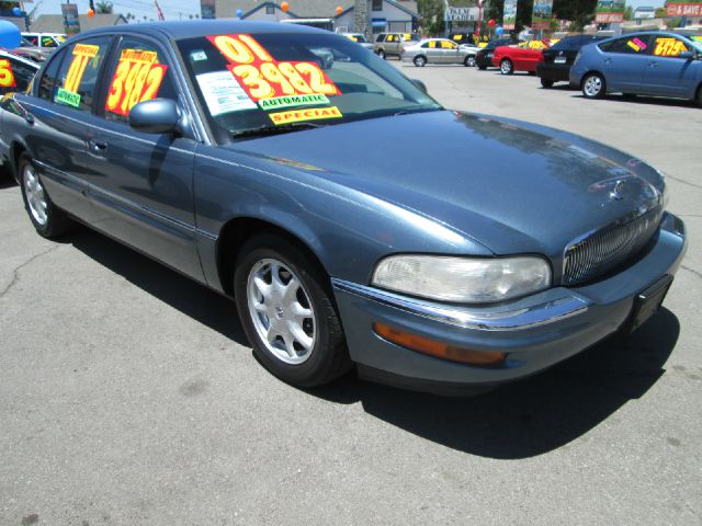 Buick Park Avenue 2001 photo 2