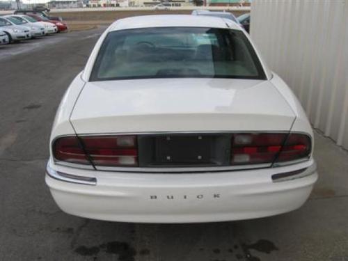 Buick Park Avenue 2001 photo 3