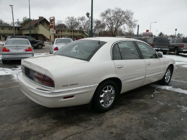 Buick Park Avenue 2002 photo 2