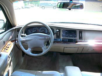 Buick Park Avenue 2002 photo 3