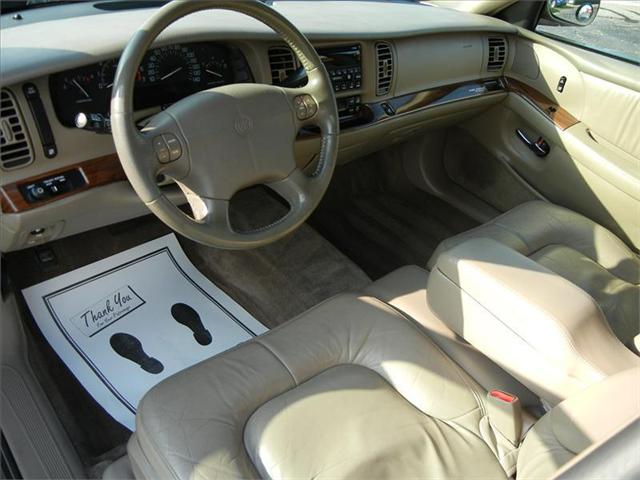 Buick Park Avenue 2002 photo 3