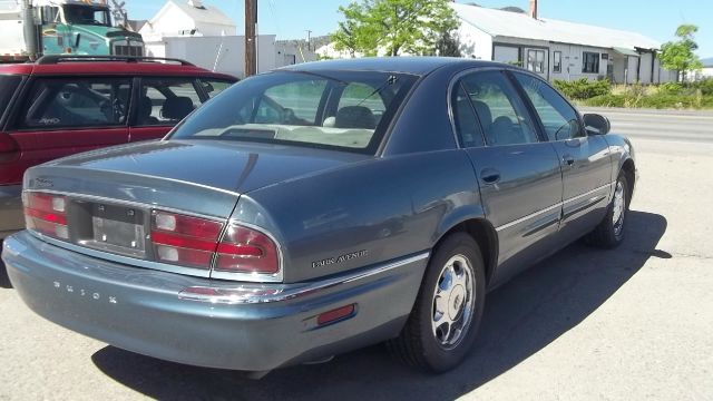 Buick Park Avenue 2002 photo 3