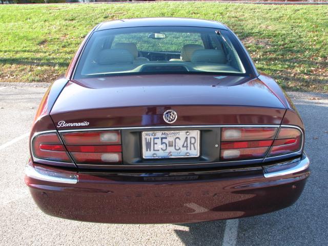 Buick Park Avenue 2003 photo 2