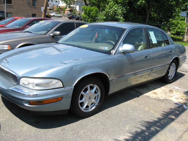 Buick Park Avenue 2003 photo 1