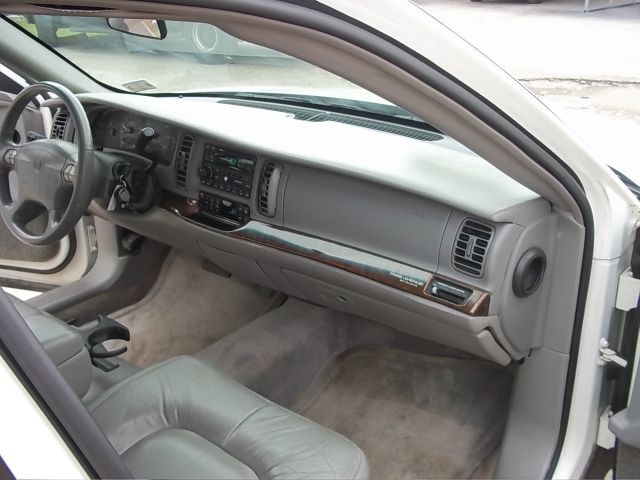 Buick Park Avenue 2004 photo 6