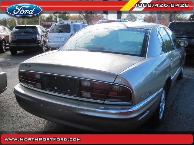 Buick Park Avenue 2004 photo 2