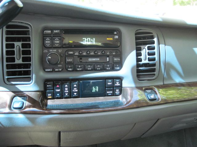 Buick Park Avenue 2005 photo 1