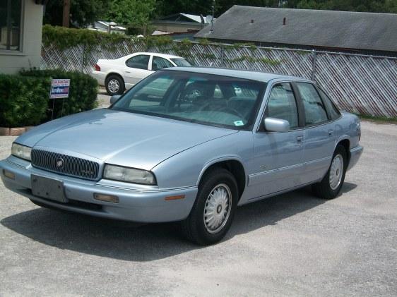 Buick REGAL 1996 photo 2