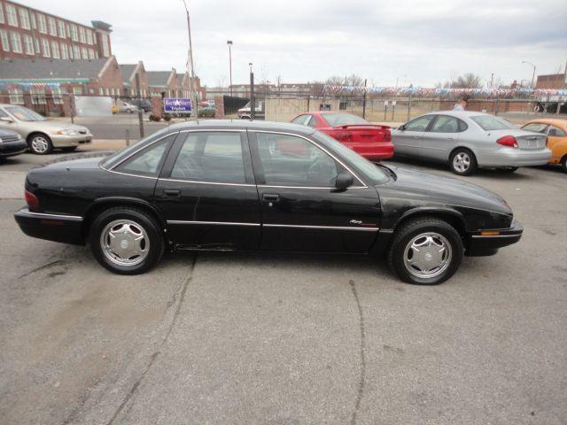 Buick REGAL 1996 photo 1