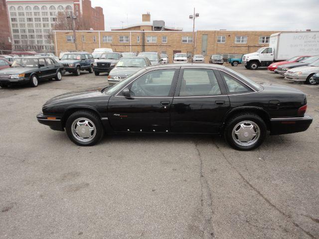 Buick REGAL 1996 photo 2