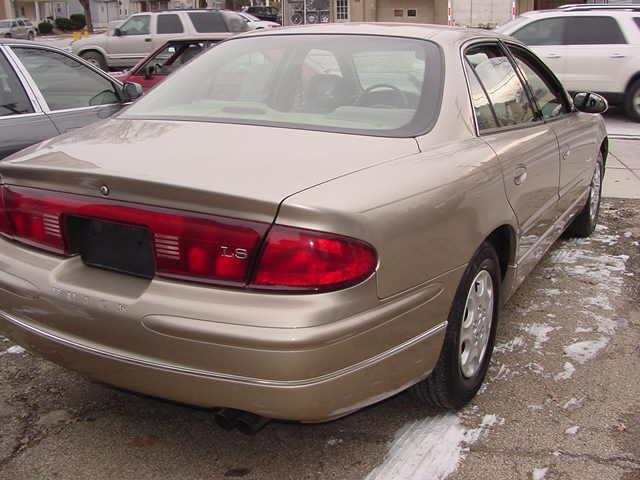 Buick REGAL 1999 photo 1